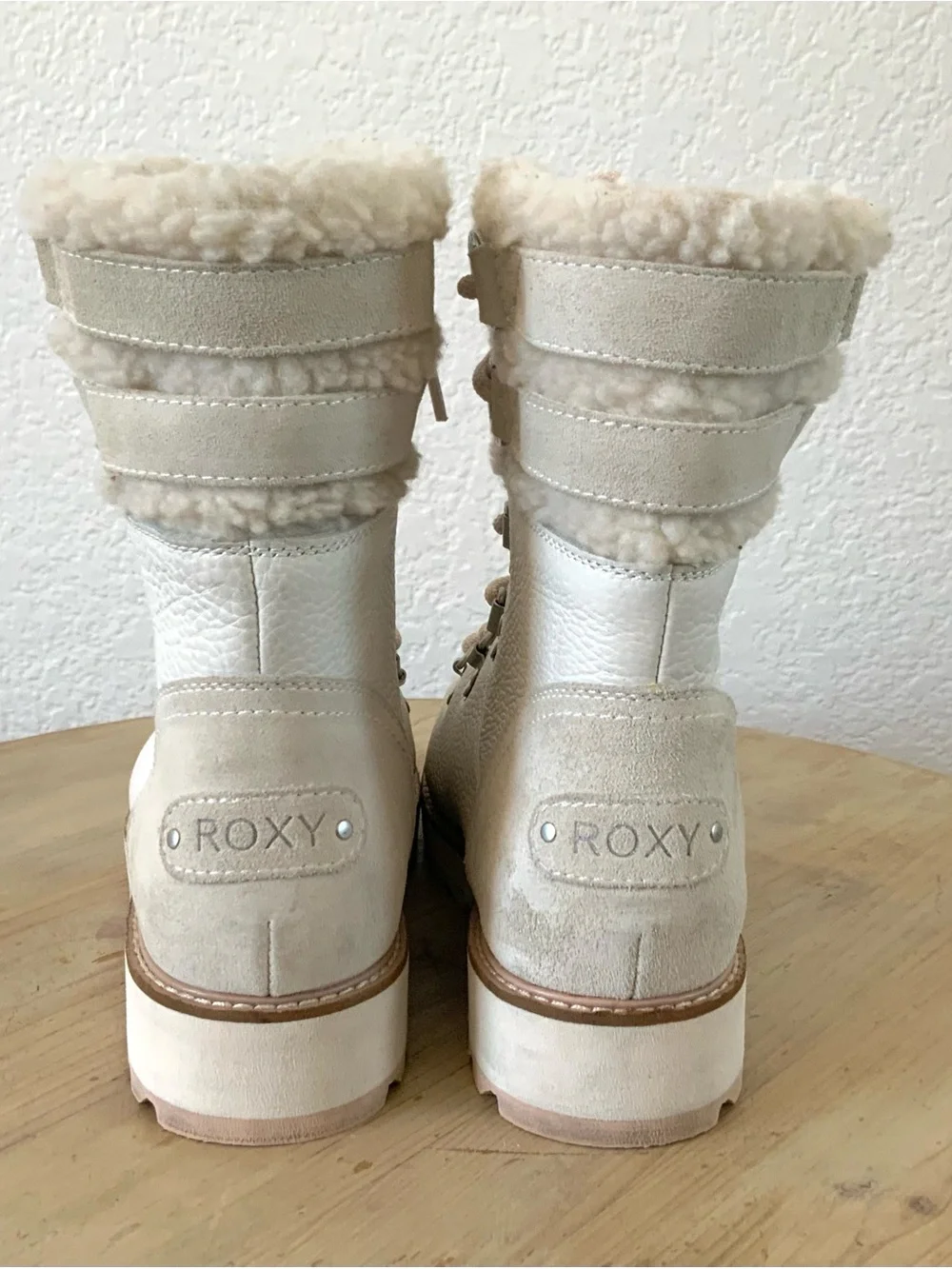 NWT ROXY ALPINE waterproof boot’s off-white Brandi II Lace-Up women’s sz 8.5